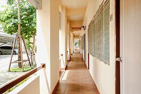 Thong Poon Apartment Chiang Mai
