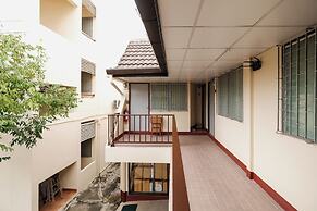 Thong Poon Apartment Chiang Mai