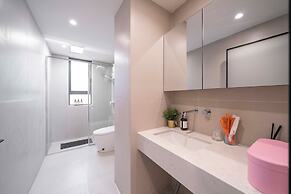 Zhome-Near Nanjing Road