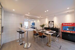 Zhome-Near Nanjing Road