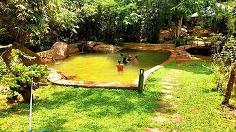 Tappers' Village Nature Resort