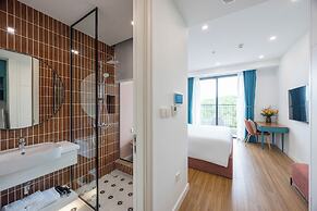 Skywave Apartment Firework Delight