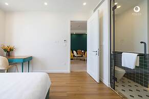 Skywave Apartment Firework Delight