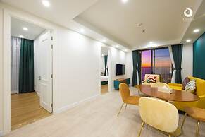 Skywave Apartment Firework Delight