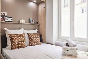 Superb AC Studio Eiffel Tower/champ de Mars