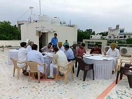 Hotel indrani