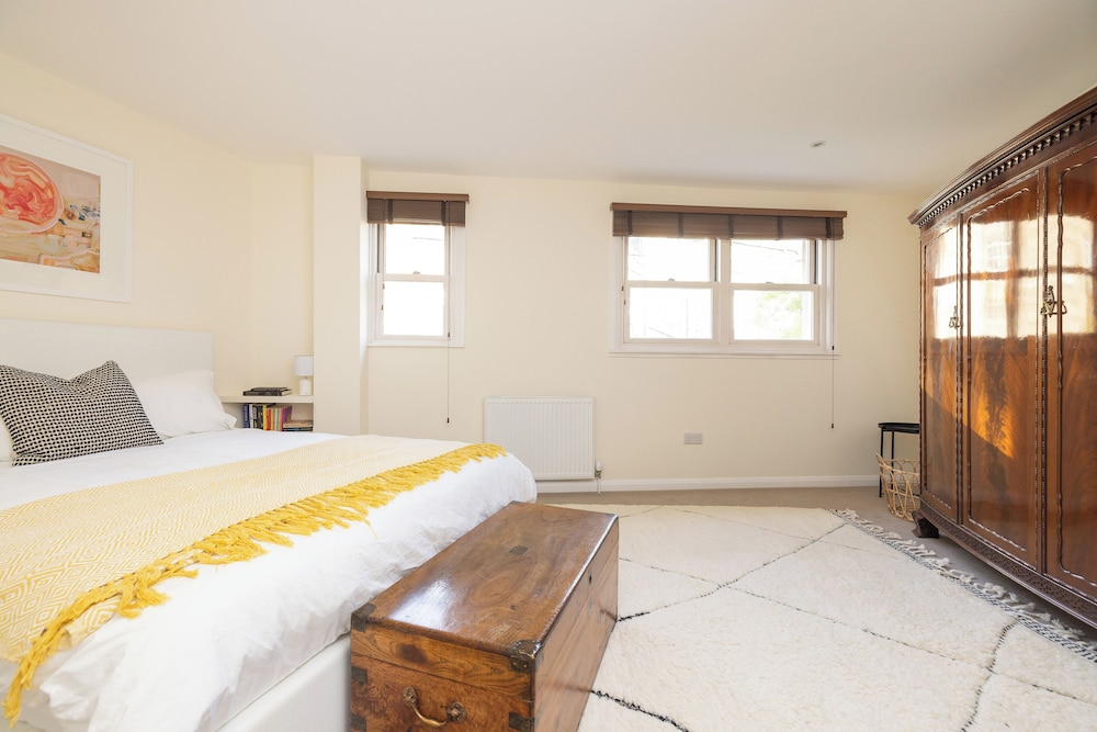 Cozy Maisonette near Edinburgh Castle