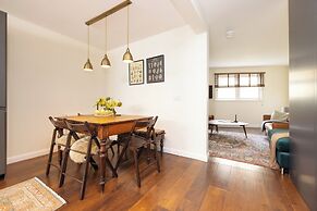 Cozy Maisonette near Edinburgh Castle