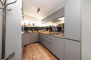 Cozy Maisonette near Edinburgh Castle