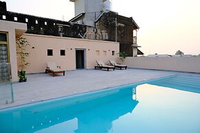 Vivaana  Museum Hotel