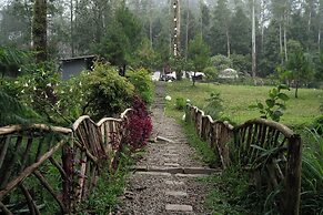 Kuleum Camp And Cabin By ARBA