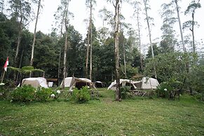 Kuleum Camp And Cabin By ARBA