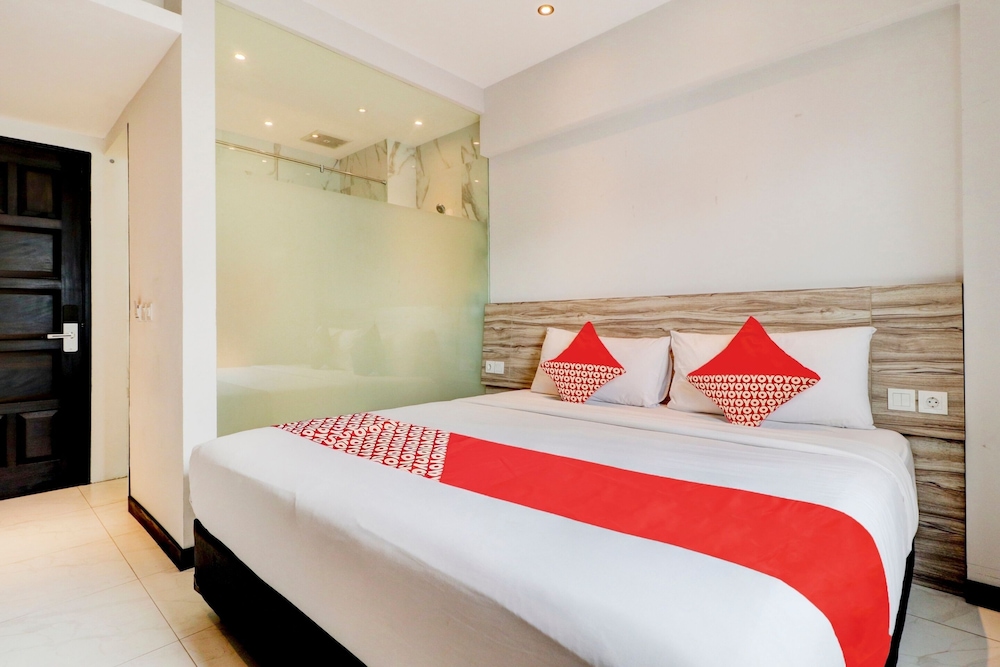 OYO 94728 Isleep Ciwalk