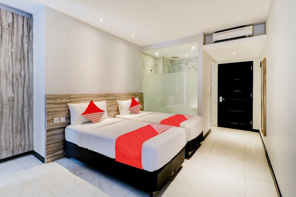 OYO 94728 Isleep Ciwalk