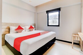 OYO 94728 Isleep Ciwalk
