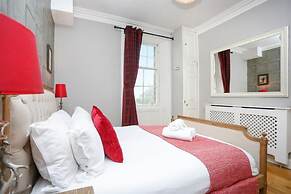 Stunning flat near Edinburgh Castle