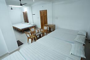 Parassini Tourist Home