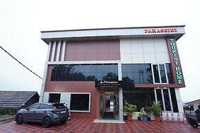 Parassini Tourist Home