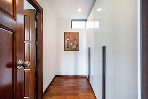 Emerald Hill Villas