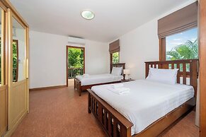 Emerald Hill Villas
