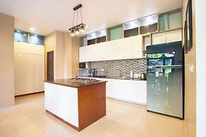 Emerald Hill Villas