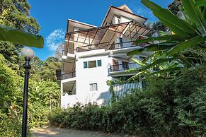 Emerald Hill Villas