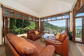 Emerald Hill Villas