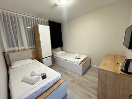 Q Line Hotel