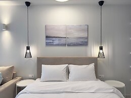 Kono Studios & Suites