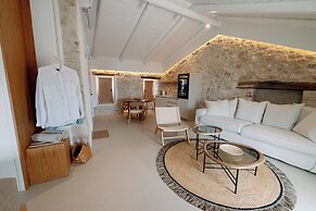 Oceanis Suites Living Parga
