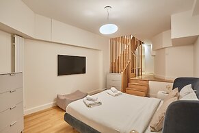 Superb Trocadero-arc de Triomphe Apartment