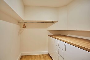 Superb Trocadero-arc de Triomphe Apartment
