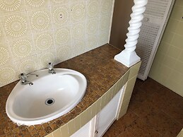 New Trend Guesthouse