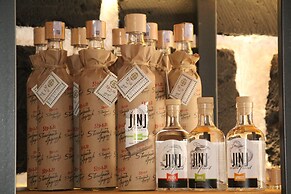 JINJOTEL Boutique Hotel