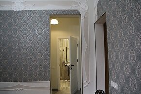 JINJOTEL Boutique Hotel