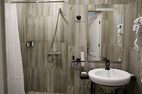 JINJOTEL Boutique Hotel
