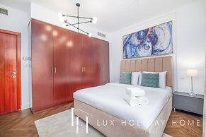 LUX The JBR Central Suite