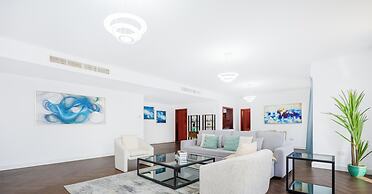 LUX The JBR Central Suite