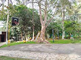 Fantasy Golf Resort