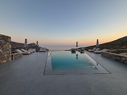 Pentanemi Folegandros