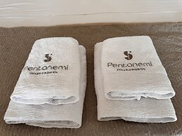 Pentanemi Folegandros