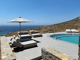Pentanemi Folegandros