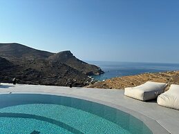 Pentanemi Folegandros