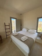 Pentanemi Folegandros