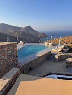 Pentanemi Folegandros