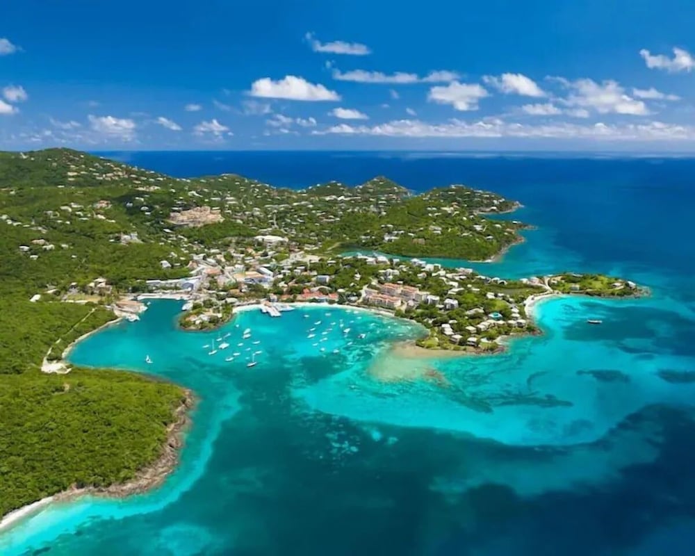 Villa Island Paradise