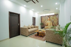 SS HOTELS