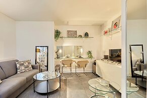 Duplex Private Garden Heart 15 Paris District