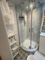 manchester modern signature studio