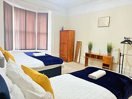 Cozy Leicester Apartment Retreat